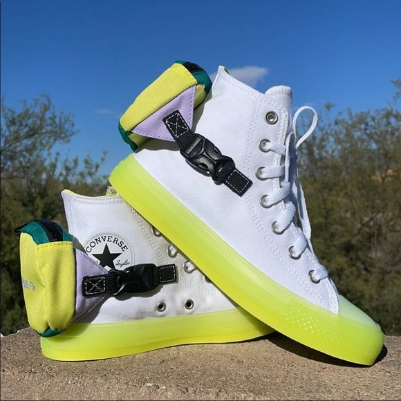 converse with fanny pack on back